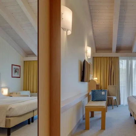 酒店 凯耶苏斯温泉浴场度假酒店 巴多利诺