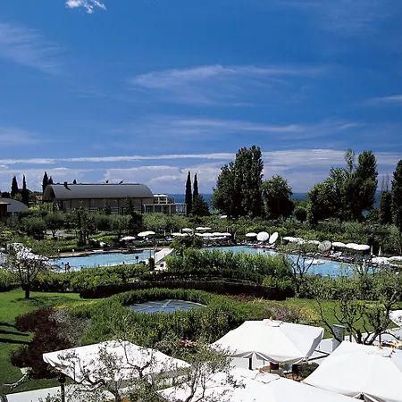 凯耶苏斯温泉浴场度假酒店 酒店 巴多利诺