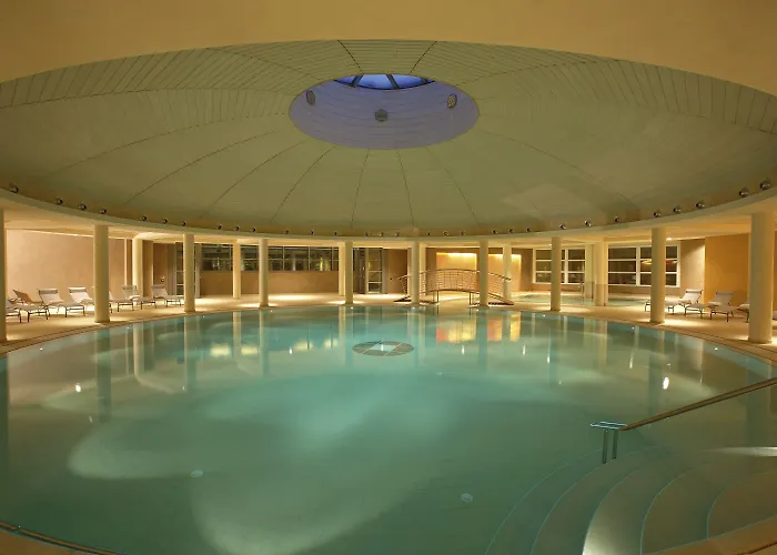 호텔 Caesius Thermae & 4*